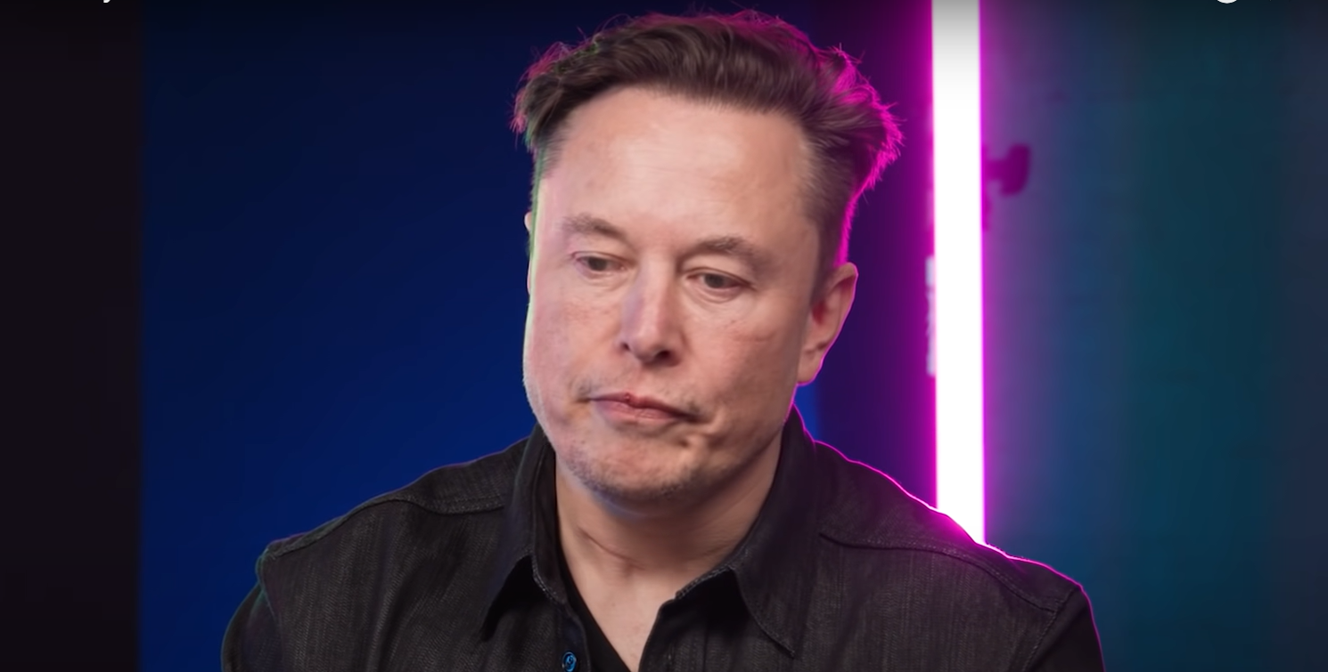 Tesla’s Downturn Slashes Musk’s Fortune by $160 Billion